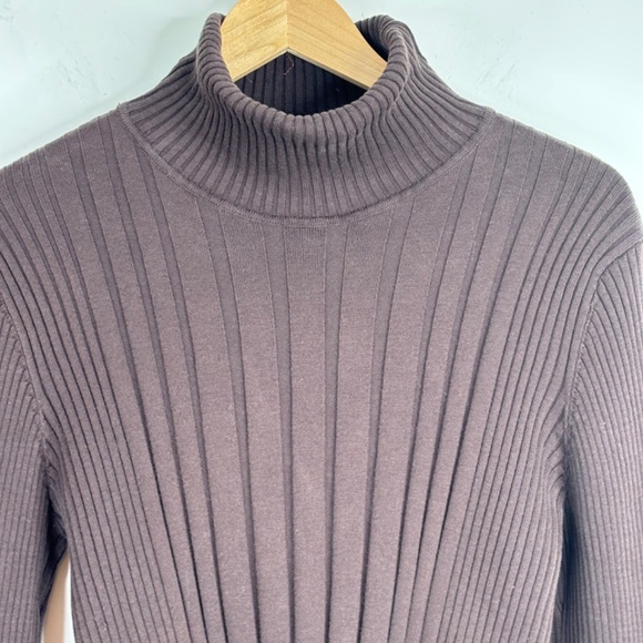 110225 This item is not for sale. I apologize for the inconvenience. - Picture 3 of 8